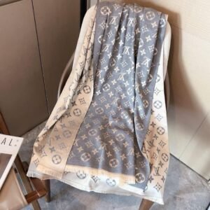 LV scarf cream*silver