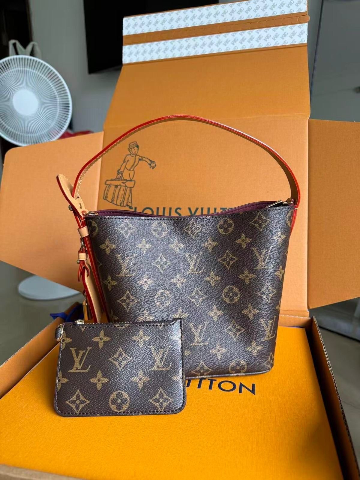 Louis Vuitton small monogram