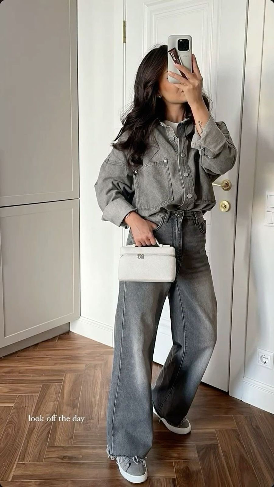 Loropiana white - Image 12