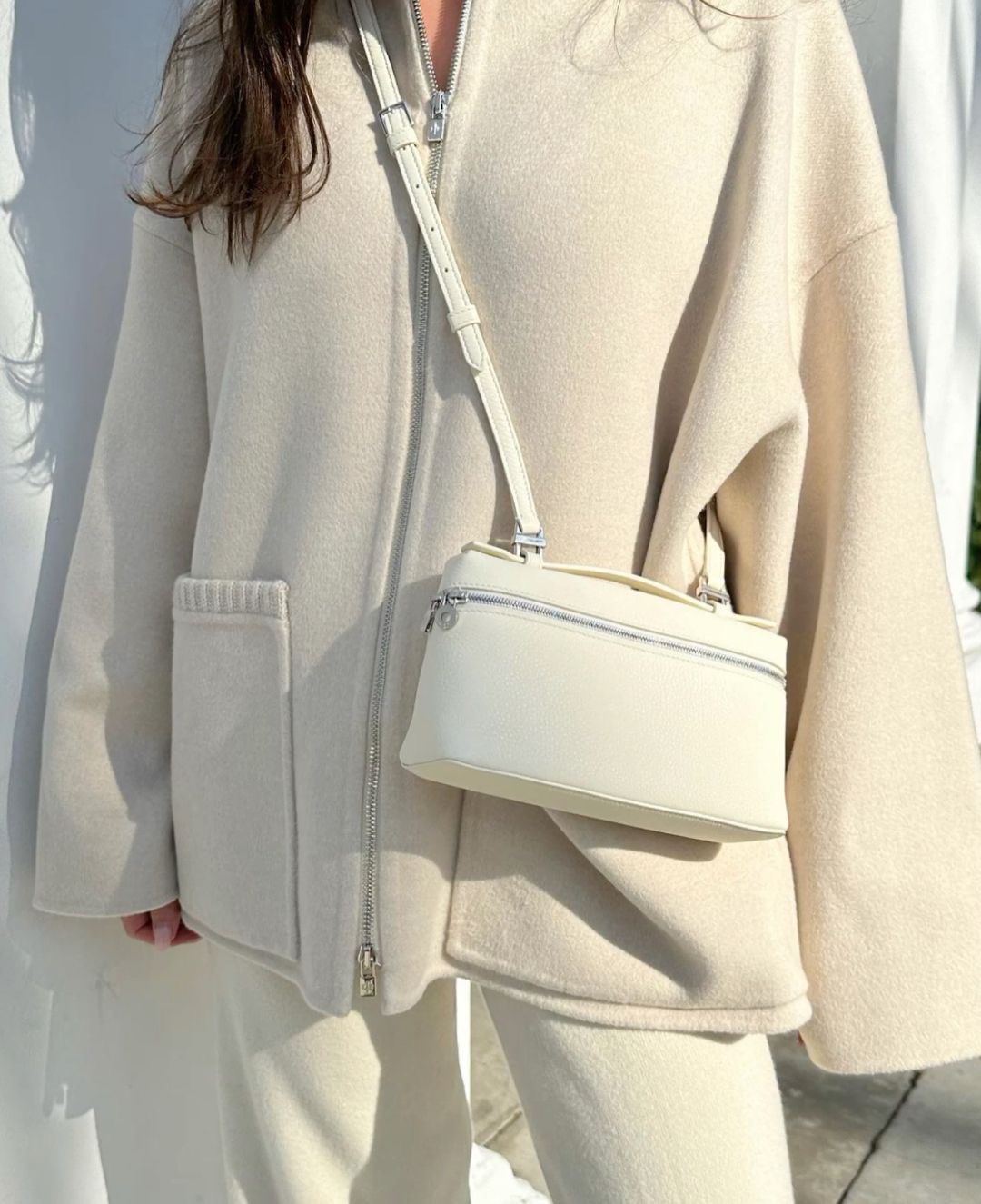 Loropiana white - Image 2