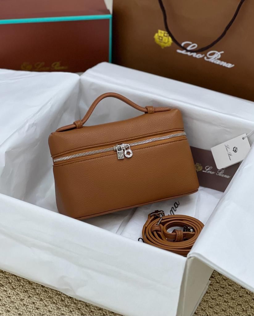 Loropiana camel