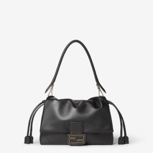 Fendi BAGUETTE SOFT MEDIUM Black